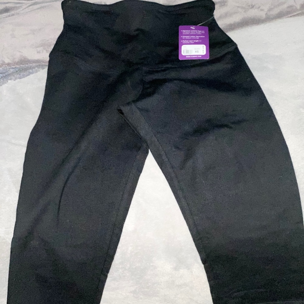 Yummie Cotton Control Top Capri Leggings